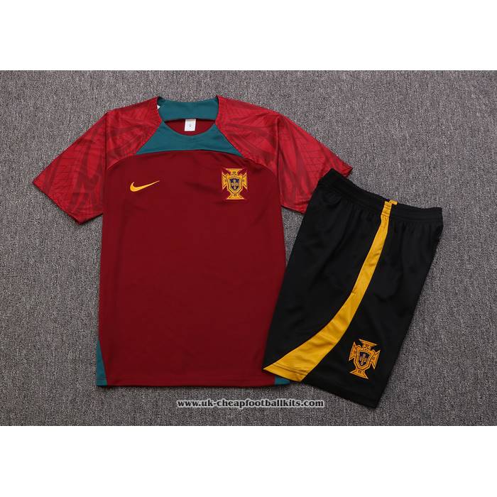 Tracksuit
 Portugal 2022-2023 Short Sleeve
 Red
 - Shorts
